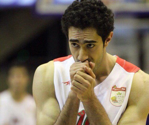 کدام بازیکنان خارجی در رعد پدافند تهران بازی می کنند؟