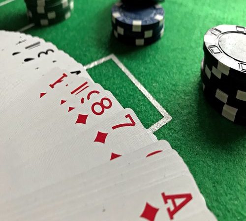 دست ‌خوانی در پوکر