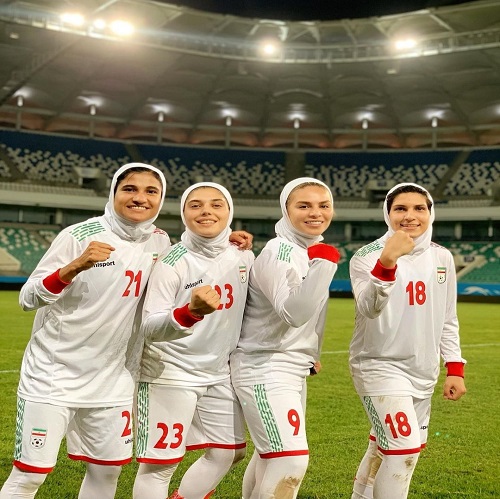 درآمد فوتبالیست های زن ایرانی چقدر است؟